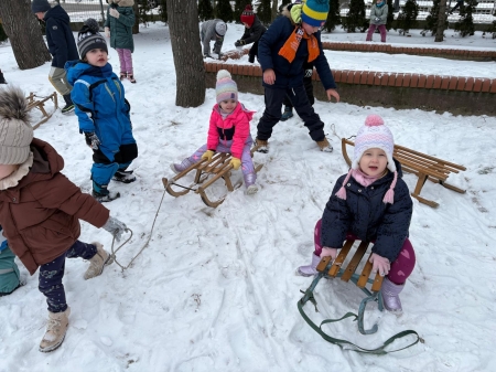 08.01.26r. - ZABAWY NA ŚNIEGU