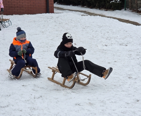 Zimowe wariacje na śniegu