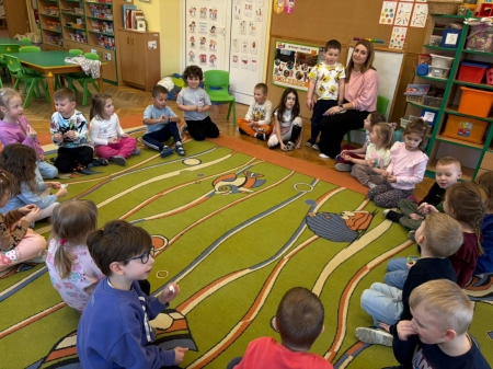 05.03.2026r. ''CAŁA POLSKA CZYTA DZIECIOM '' MAMA MIKOŁAJA Z WIZYTĄ W PRZEDSZKOL...