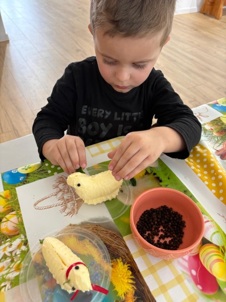 24.03.26r. - ,,MAŚLANY BARANEK'' - WARSZTATY W MUZEUM ZIEMI CZARNKOWSKIEJ 